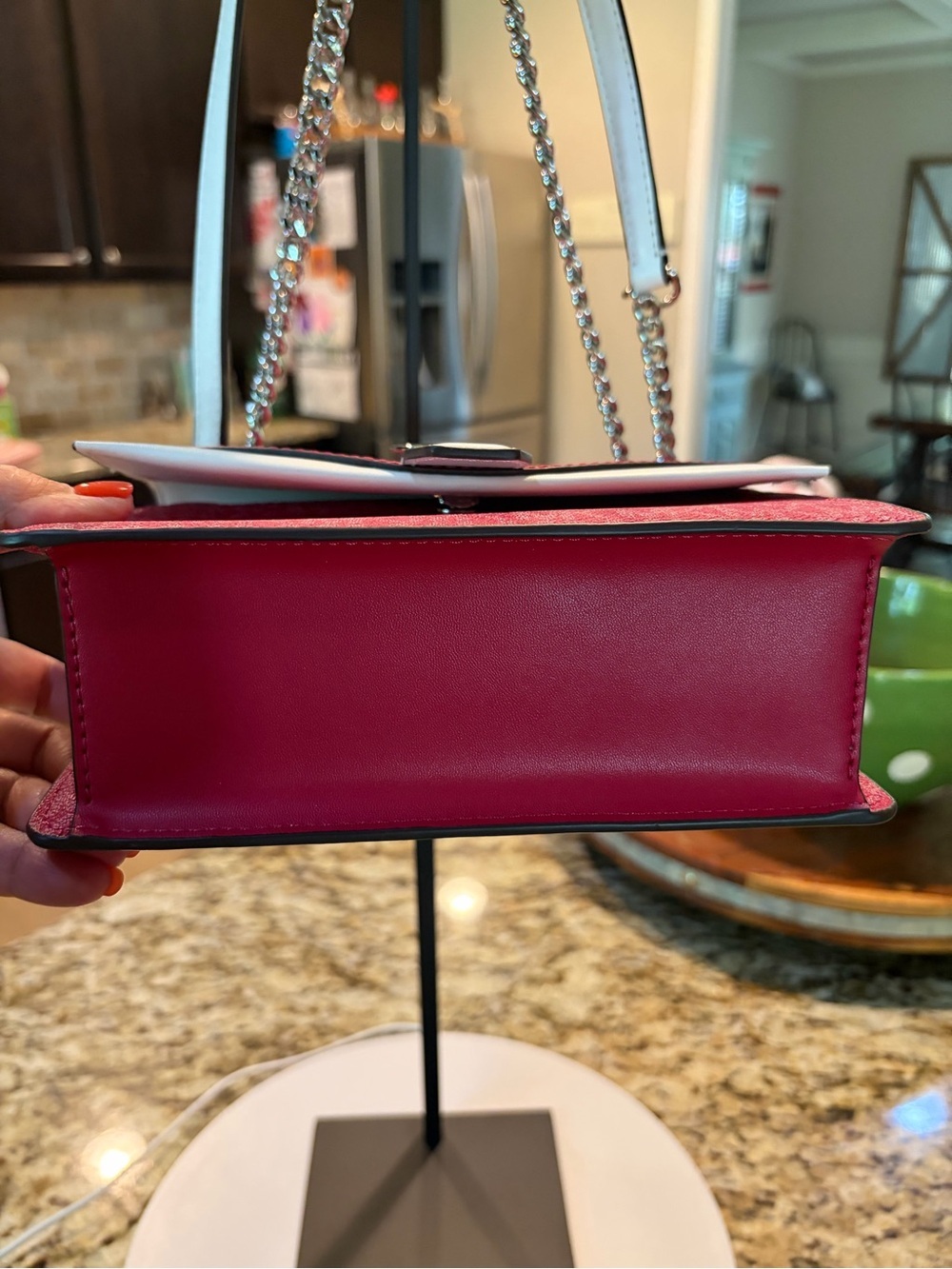 Michael Kors Hot Pink and White Chain Shoulder Bag - Picture 4 of 6